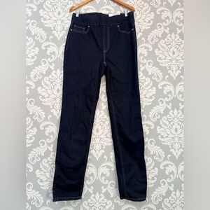 D/C Jeans Straight Leg Savvy Fit Jeans